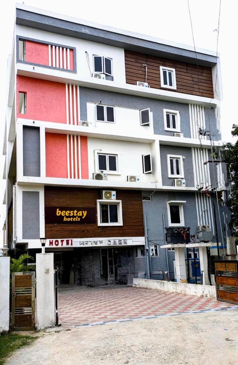 Beestay Hotels Elite Park Tirupati Buitenkant foto